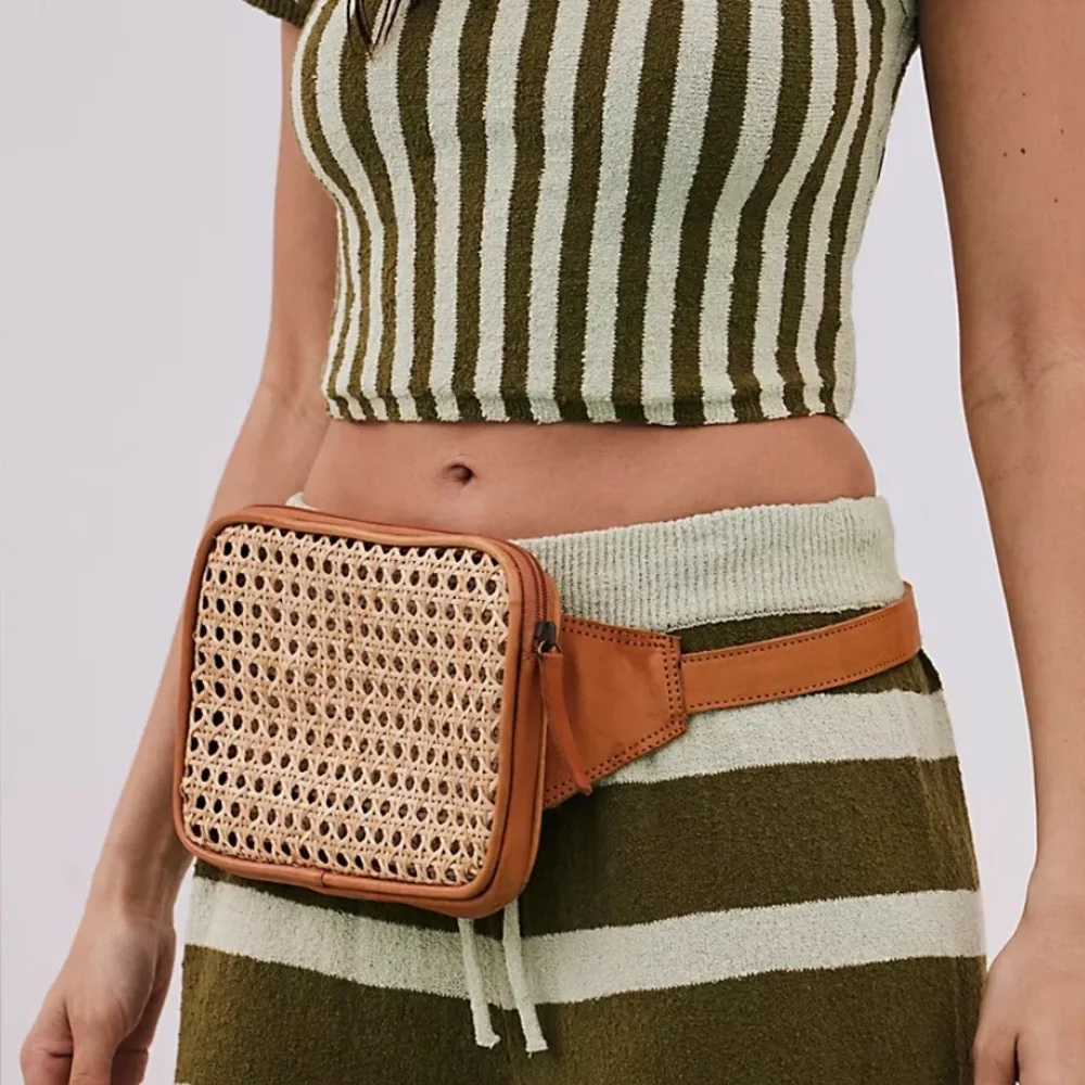 🆕 Free People Beach Bum Bag - Picture 1 of 12